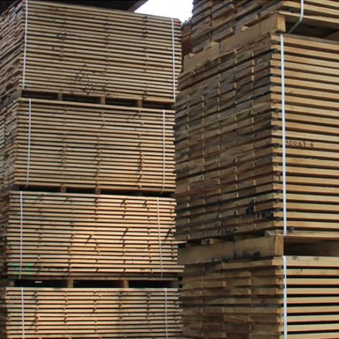 Hublet -  Spécialiste européen en avivés chêne 27mn - fournisseur bois de chene